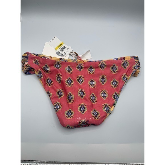 Becca Multi Tapestry Bloom Convertible Push-Up Bikini Top and Reversible Bottoms - Picture 13 of 15